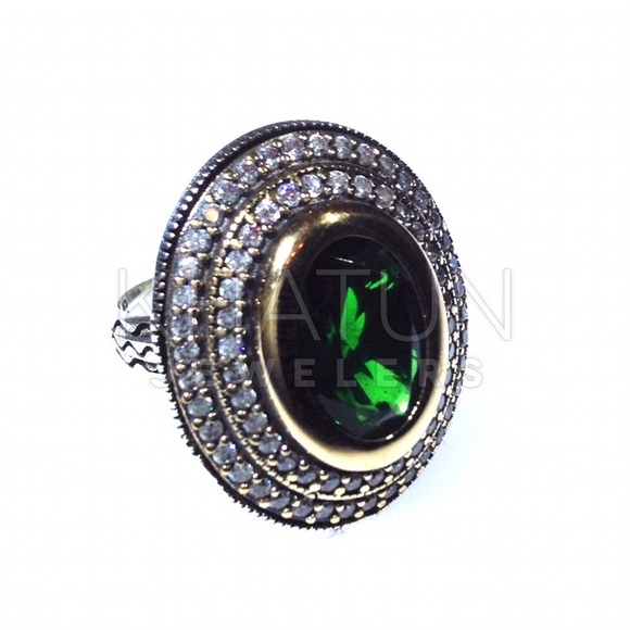 Sterling Silver Jade Stone and Cubic Zirconia Size 7.75 - Picture 8 of 8